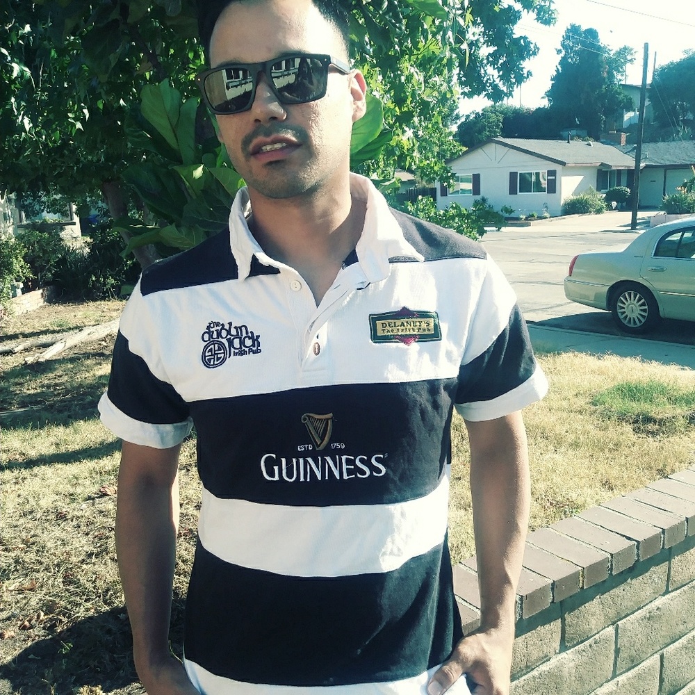 Mens large stripe Rugby Sevens shirt